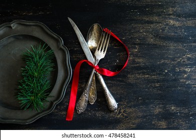 Rustic Table Setting For Christmas Eve