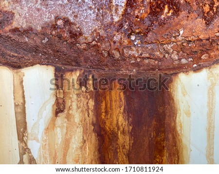 The rusting of uncontrolled buses