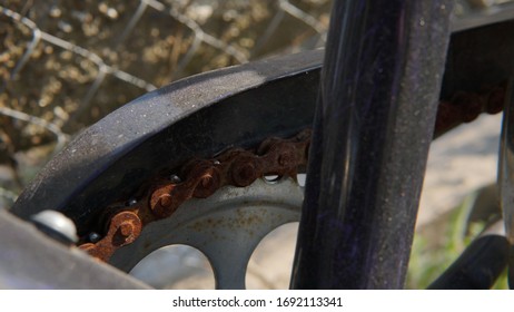 Rusty Bike Chain. Not Working Mechanism.