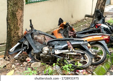 Motor Bike Accident Images Stock Photos Vectors Shutterstock