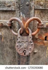 rusty and old gate lock