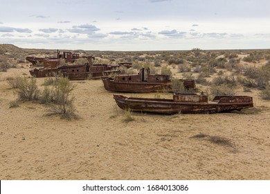 Aral sea Images, Stock Photos & Vectors | Shutterstock