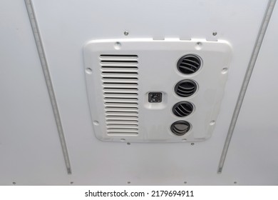 RV Camper Roof Air Conditioner Cooling Heating Device