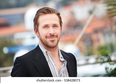 Ryan Gosling making selfies at The Nice Guys' photocall during the 69th annual Cannes Film Festival at the Palais des Festivals on May 15, 2016 in Cannes .