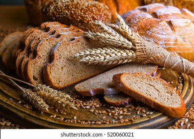 Rye sliced bread on the table - Shutterstock ID 520060021