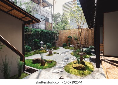 Ryokan Series: Garden In Ryokan