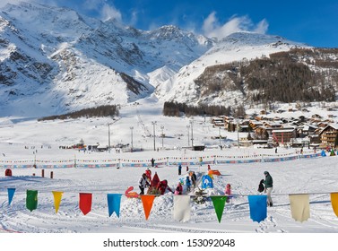 Saas Fee Winter Ski.