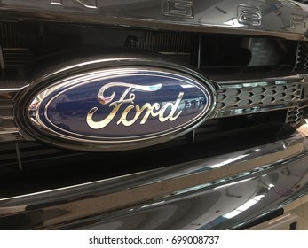 Sabah Malaysia August 2017 Ford Logo Stock Photo 699008737 | Shutterstock