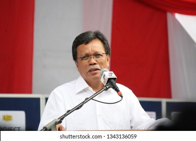 Shafie Apdal Images Stock Photos Vectors Shutterstock