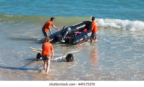 Maitre Nageur Sauveteur Images Stock Photos Vectors Shutterstock