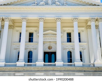 Sac, CA - May 12, 2021: Closeup Of State Capitol Building Columns On A Warm Sunny Day. 