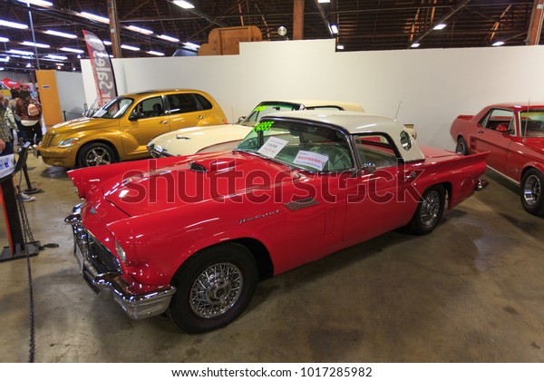 SACRAMENTO, CA, USA - FEB 2, 2018:  California\
Automobile Museum, a collection of over 150 classic cars, race\
cars, muscle cars and early models displayed throughout 72,000\
square feet of museum\
space
