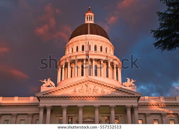 Sacramento is the\
capital city of\
California