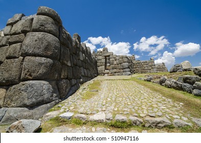 Sacsayhuaman