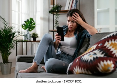 285,291 Girl worry Images, Stock Photos & Vectors | Shutterstock