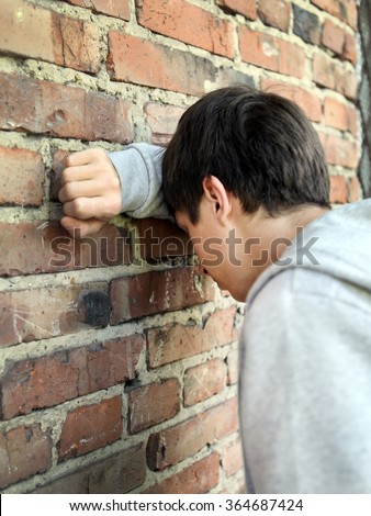 Similar – Foto Bild neugieriger Typ schaut durchs Fenster.