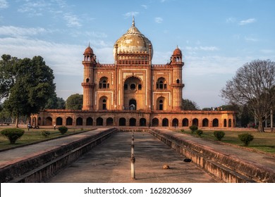 42 Tomb of safdar jung Images, Stock Photos & Vectors | Shutterstock