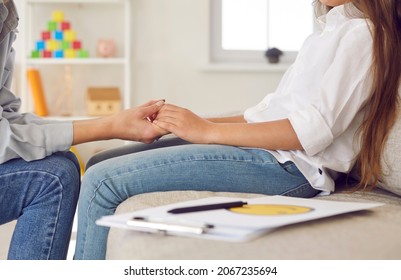 Safe Place To Talk. Kid Getting Support From Psychologist. Therapist Having Conversation With Preteen Child And Discussing How To Cope With Traumas, Stress, And Anxiety, Cropped Close Up. Help Concept