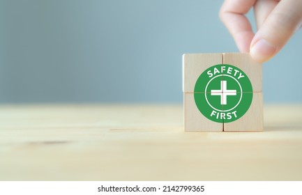 Safety First Symbols, Work Safety, Caution Work Hazards, Danger Surveillance, Zero Accident Concept. Wooden Cubes With Smart Grey Background. Employees Safety Awareness At Workplace. Safety Banner.