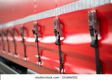 Safety Turnbuckle On A Truck / Safety Turnbuckle