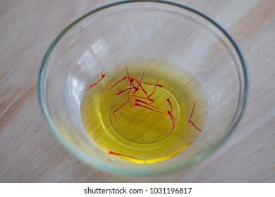 Saffron Pistils Soak In Water.