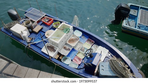 Sai Kung, Hong Kong 30 March 2021: Top Down View Of Fishing Boat Selling Seafood