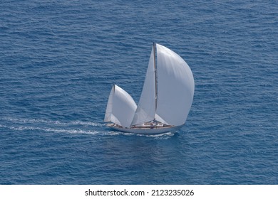 Segelboot im alten Stil des Mittelmeers, Draufsicht