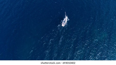 16,324 Top View Sailboat Images, Stock Photos & Vectors | Shutterstock