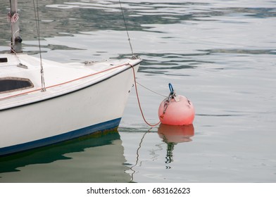 sailing boad buoy