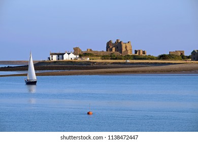 Sailing Near Piel Island