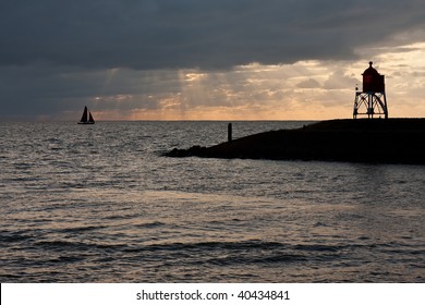 6,195 Ship leaving port Images, Stock Photos & Vectors | Shutterstock