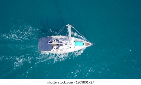 sailing yacht high speed