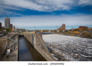 Saint Anthony Falls Lock And Dam. Minneapolis, Minnesota