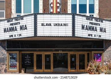 SAINT CLOUD, MINNESOTA - February 19, 2022: the Paramount Center for the Arts' marquee reads "Mamma Mia," being staged by the GREAT Theatre Company. It additionally reads "Slava Ukrani!"