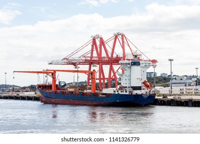 SAINT JOHN, NEW BRUNSWICK: September 15, 2014: Saint John Is The Only City On The Bay Of Fundy And The 3rd Largest Port In Canada By Gross Tonnage.