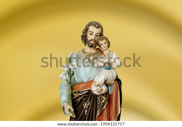 Saint Joseph and child Jesus of the\
Catholic Church - Sao Jose - Menino Jesus - St\
Joseph