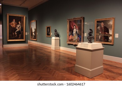 Saint Louis, Missouri, USA - 9/24/2019: Interior Photos Of The St Louis Art Museum 