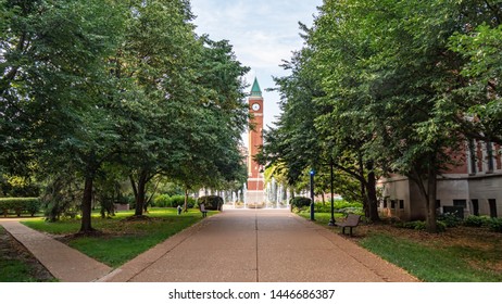 Saint Louis University Campus St Louis Stock Photo 1446686387 ...