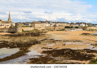 Saint Malo Plage Images Stock Photos Vectors Shutterstock