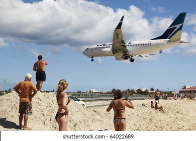 Imágenes Fotos De Stock Y Vectores Sobre Princess Juliana