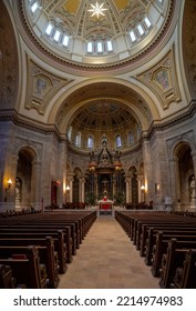 Saint Paul, MN - Sep 16 2022: Cathedral Of Saint Paul Interior