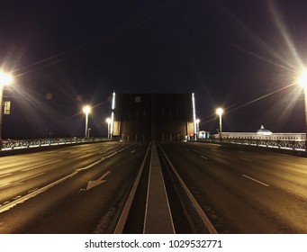 Saint Petersburg, Moveable Bridge
