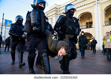 Saint Petersburg, Russia - 2022.03.06 - police detain people at a rally dedicated to the special military operation in Ukraine