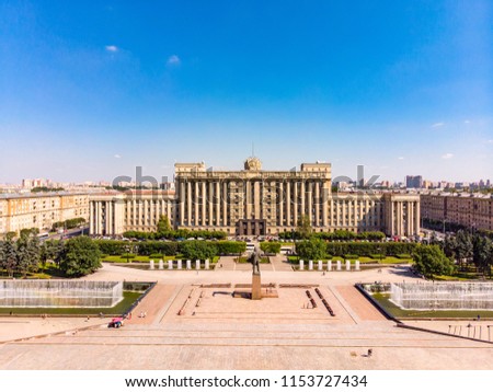 SAINT PETERSBURG, RUSSIA. Beautiful panorama view from drone, to the House of Soviets in summer sunny eveningand monument Lenin . Located on Moscow Square in St. Petersburg.