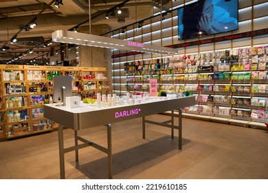 SAINT PETERSBURG, RUSSIA - CIRCA SEPTEMBER, 2022: Interior Shot Of Gold Apple Store At Nevsky Centre Shopping Mall. Gold Apple Is A Russian Chain Of Beauty Stores.