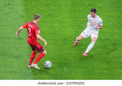 Saint Petersburg, Russia – July 2, 2021. Switzerland Right-back Silvan Widmer Against Spain Striker Ferran Torres During EURO 2020 Quarterfinal Switzerland Vs Spain (1-1).