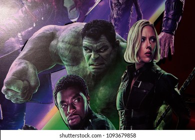 SAINT PETERSBURG, RUSSIA - MAY 18, 2018: Hulk And Natasha Romanoff On The Poster Of The  Marvel's Film Avengers: Infinity War In Mirage Cinema In SaintPetersburg