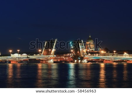 Saint Petersburg, Russia, night view of Drawbridge Dvortsoviy.