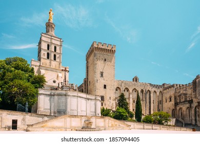 Saint-Benezet, Avignon, Provence, France. Popes Palace, Saint-Benezet Avignon Provence France Famous Landmark