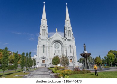 Sainte Anne De Beaupré Sanctuary In Canada